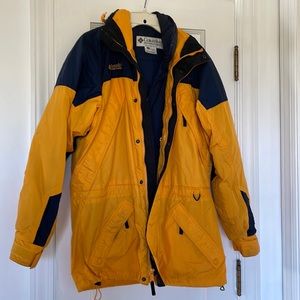 Columbia 2 piece jacket - outer shell and inside jacket men’s small yellow/navy